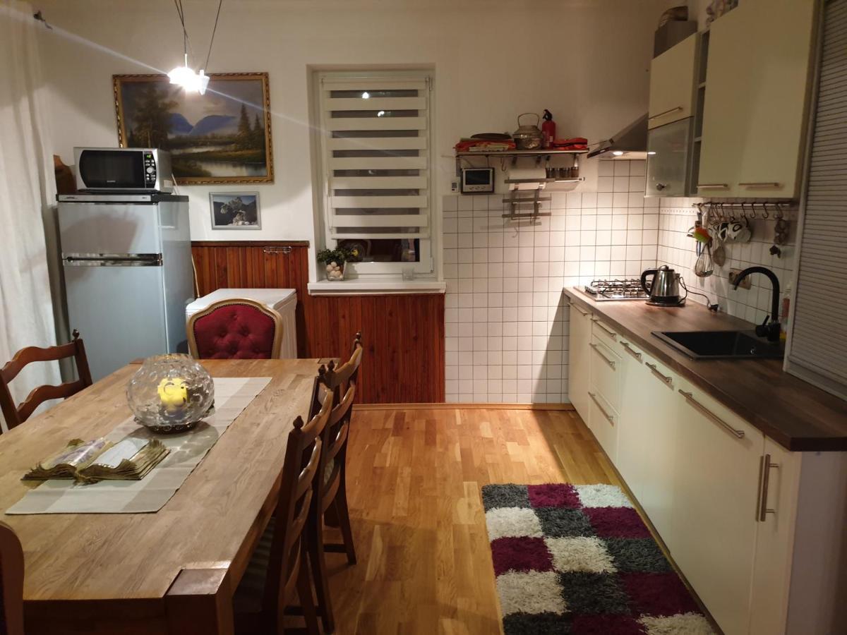 Sloneczne Apartamenty Krościenko Esterno foto
