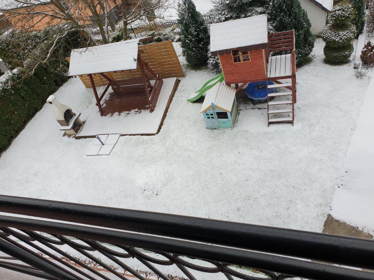 Sloneczne Apartamenty Krościenko Esterno foto
